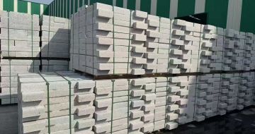 陕西芝麻白路沿石