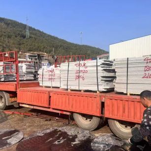 陕西 芝麻灰花岗岩光面毛板出货日常