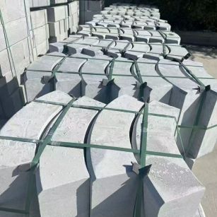 陕西 芝麻灰弧形路沿石