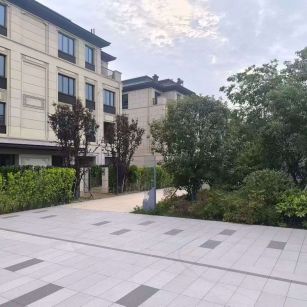 陕西 芝麻白与芝麻白搭配铺装，尺寸1200*600