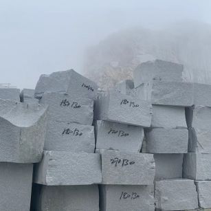 陕西芝麻白花岗石