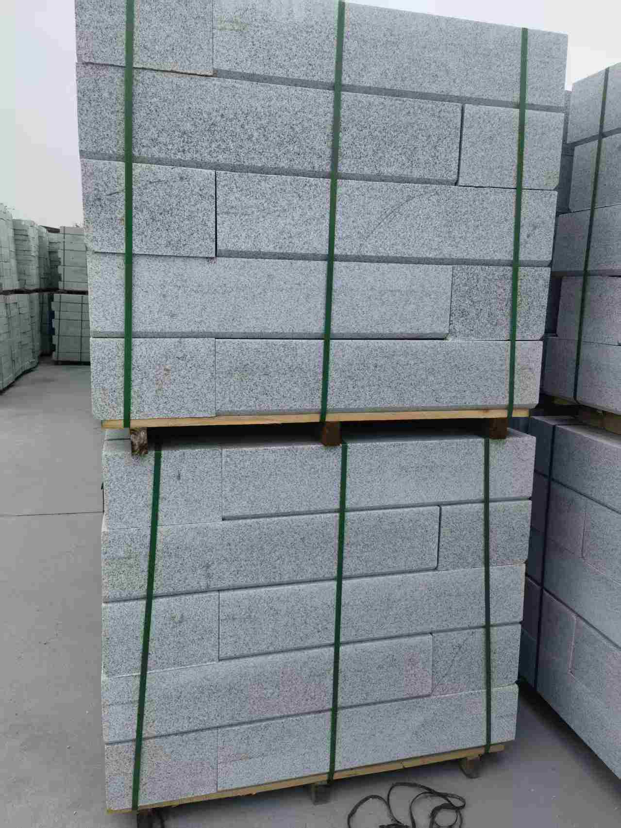 陕西芝麻白路沿石