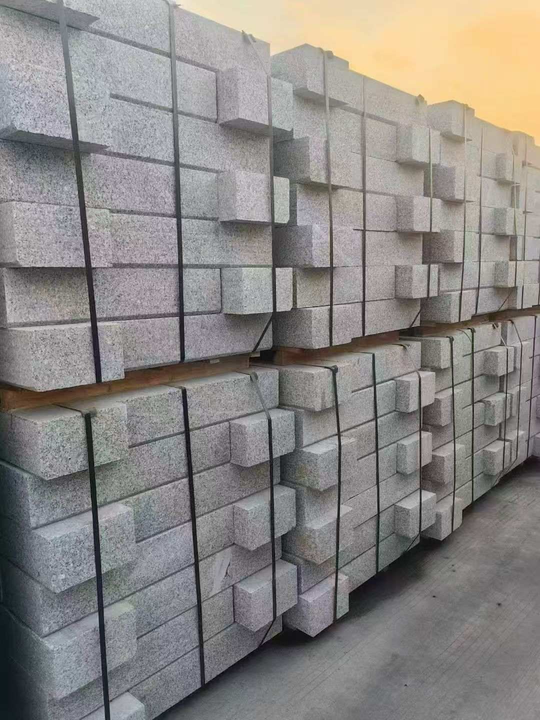 陕西 芝麻白路沿石