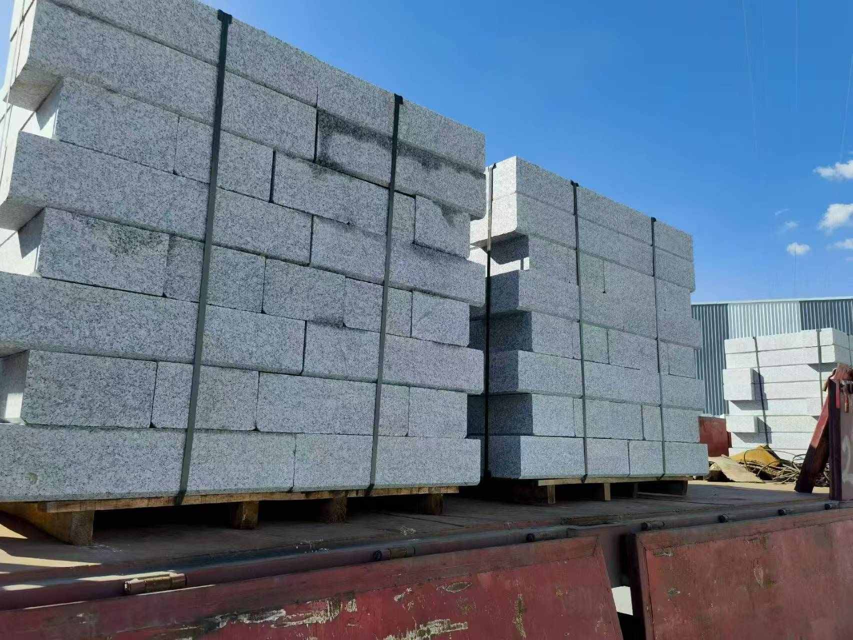 陕西 路沿石装车出货