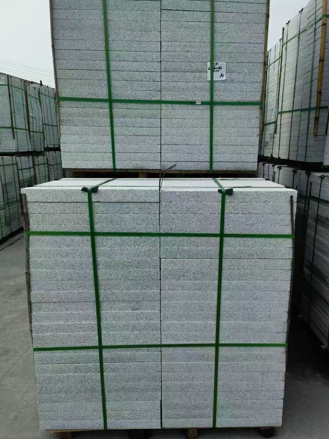 陕西 火烧面地铺石，街道广场园林市政工程板，1.8~5.0厚均有现货