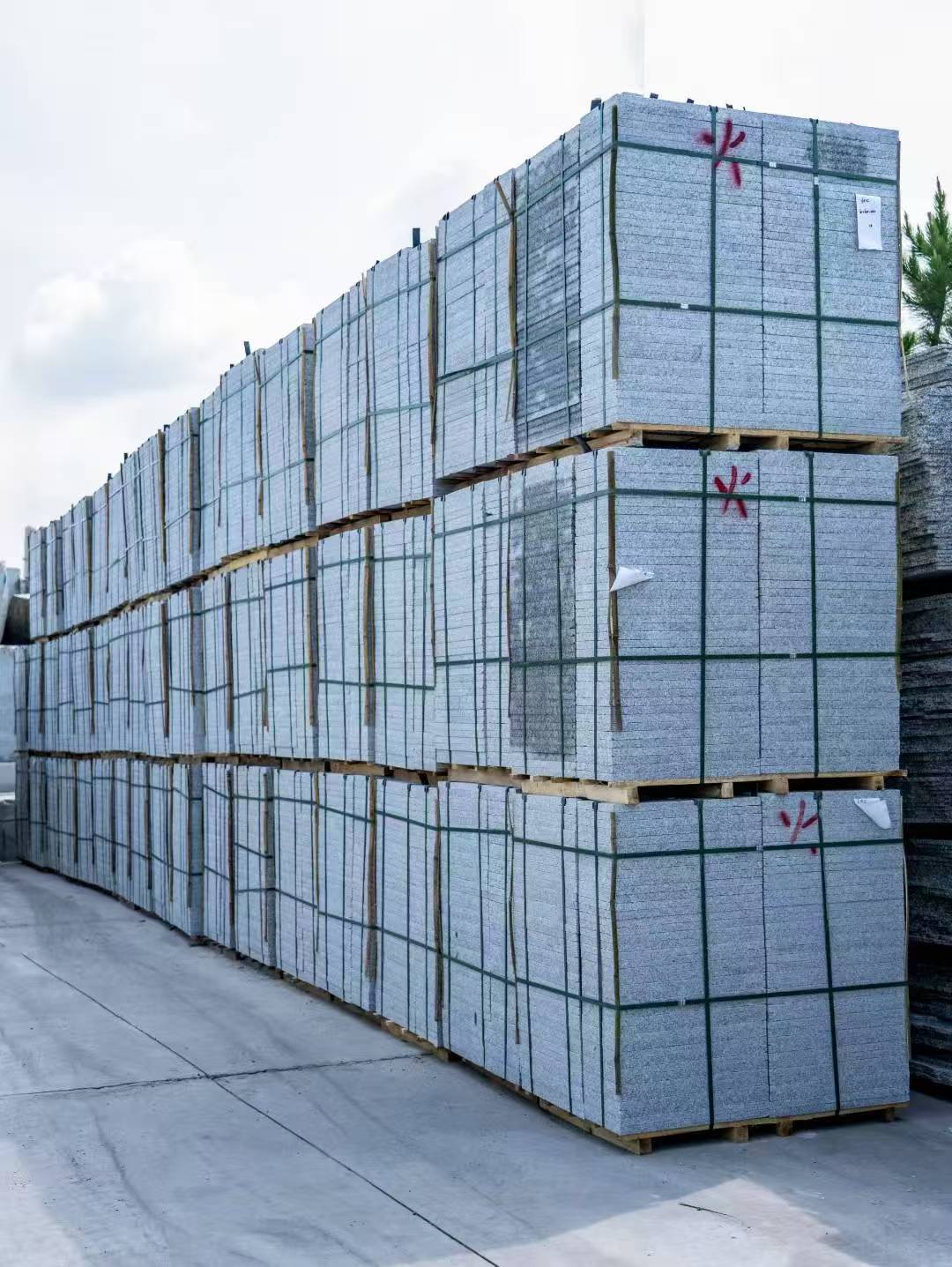 陕西 芙蓉白3公分火烧地铺成品300*600